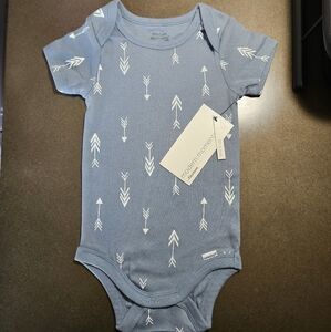 Gerber Modern Moments White Arrows Blue Baby Onesie